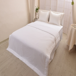 Nuka Bedding Set for Mongliang Premium Hotel